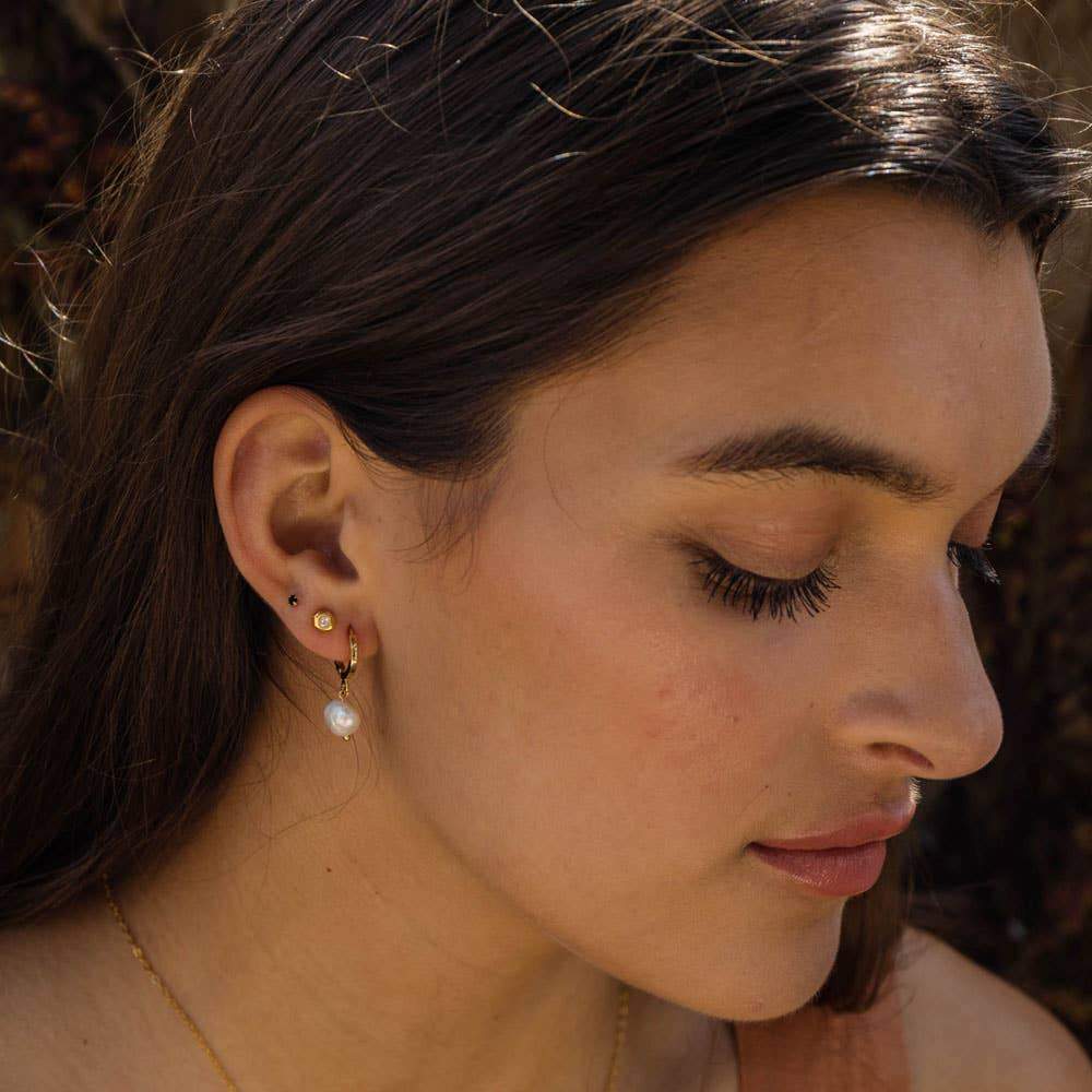Terra Crystal Stud Earrings Earrings Amano Studio 